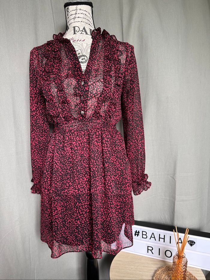 Robe Zara fluide a volants Imprimé - Taille S - parfait état
