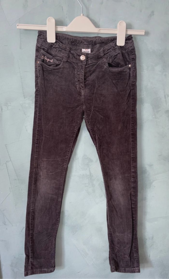 Pantalon slim velours gris fille taille 10 ans
