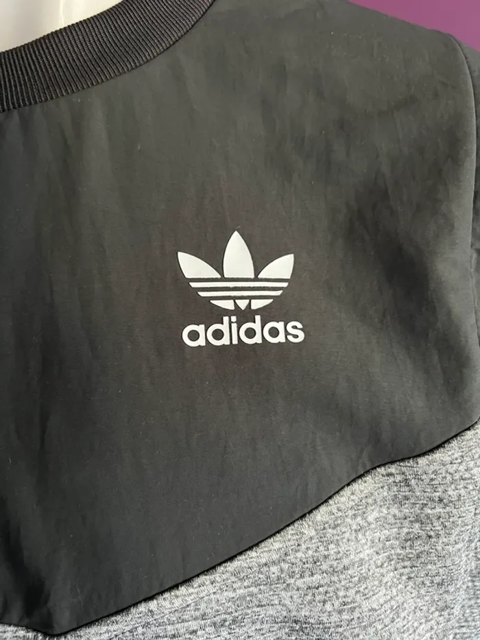 Crewnek Sweat Adidas Gris Taille M - photo numéro 2