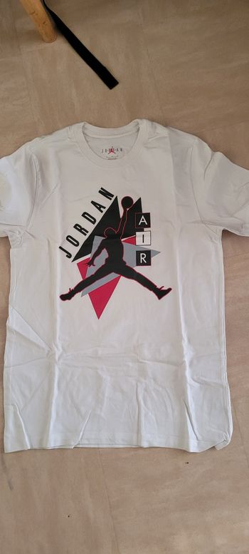 T shirt Jordan taille M
