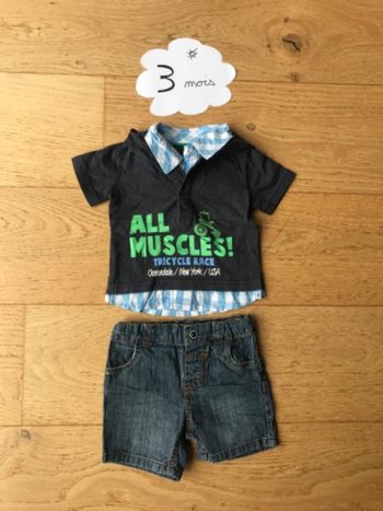 Ensemble haut et short C&A 3 mois