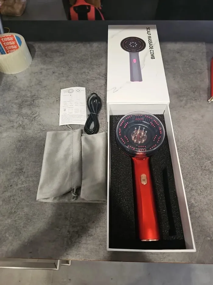 [NEUF] Appareil de massage cuir chevelu rouge