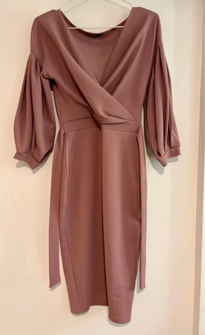Robe rose poudré mi-longue Boohoo – Taille 38