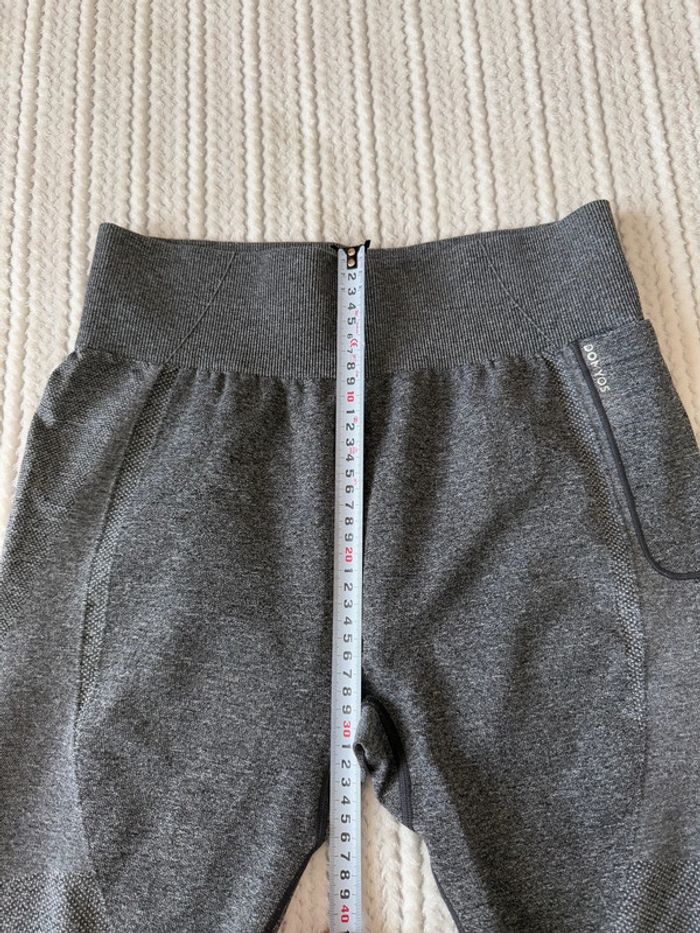 Legging sport gris / Taille L - photo numéro 10