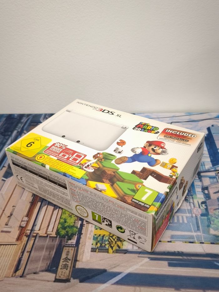 (Boîte) Pack Complet console Nintendo 3DS XL Super Mario 3D Land - photo numéro 2