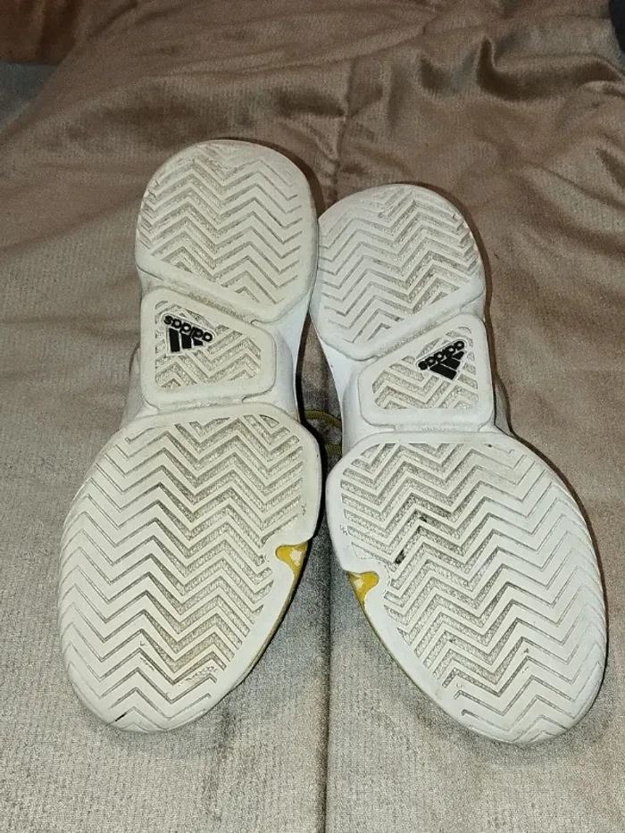 Basket de tennis Adidas Adizero enfant mixte 39 - photo numéro 8