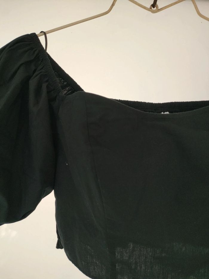 petit haut blouse crop top noir divided H&M S - photo numéro 4