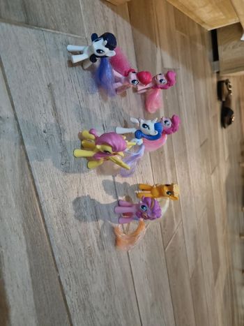 Lot de 8 poneys my little pony