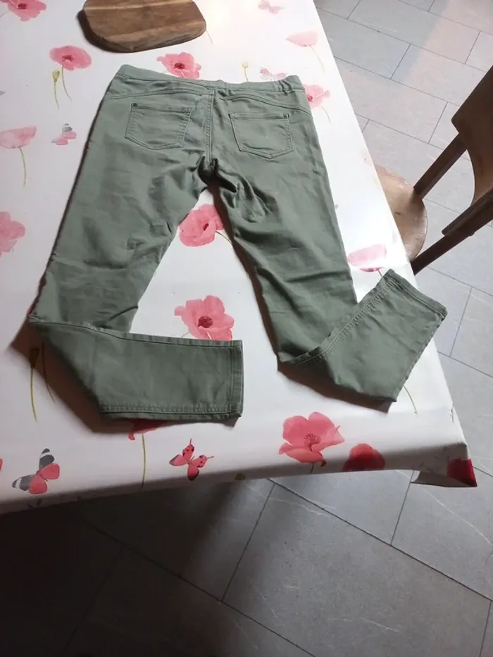 Pantalon kaki Jennyfer - photo numéro 5