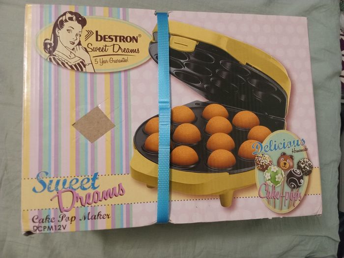 Cake pop maker
