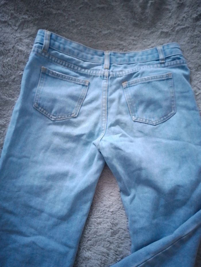 Jean large 11 / 12 ans - photo numéro 3