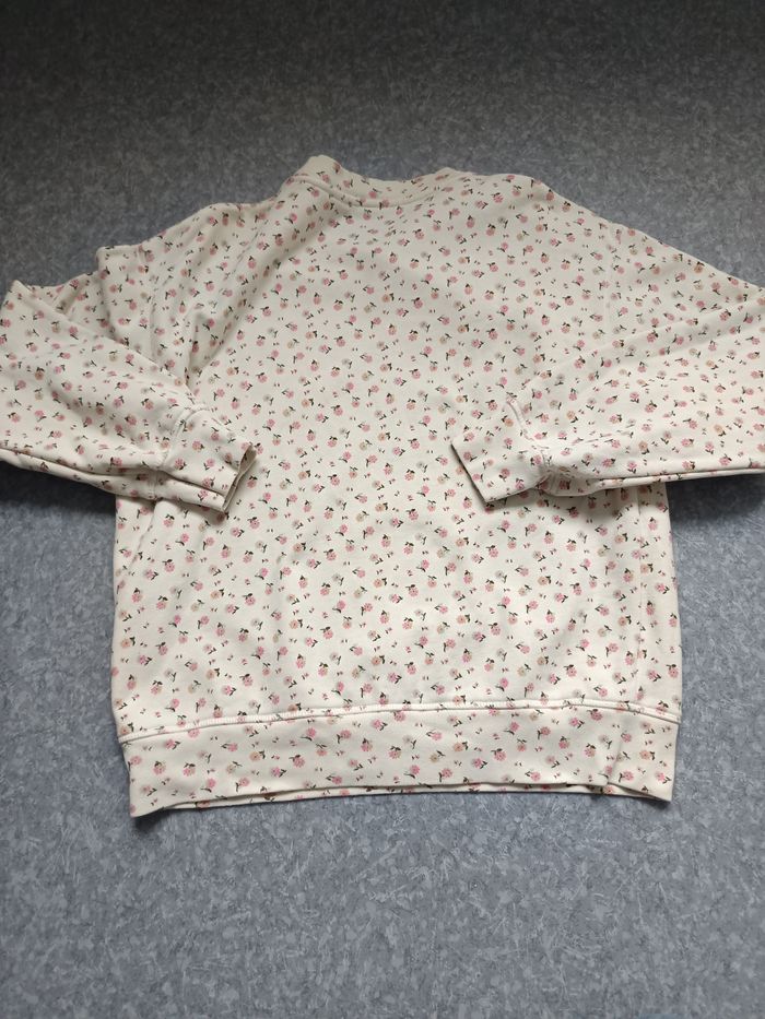 Adorable petit pull Levi's romantic taille XS couleur vanille - photo numéro 8