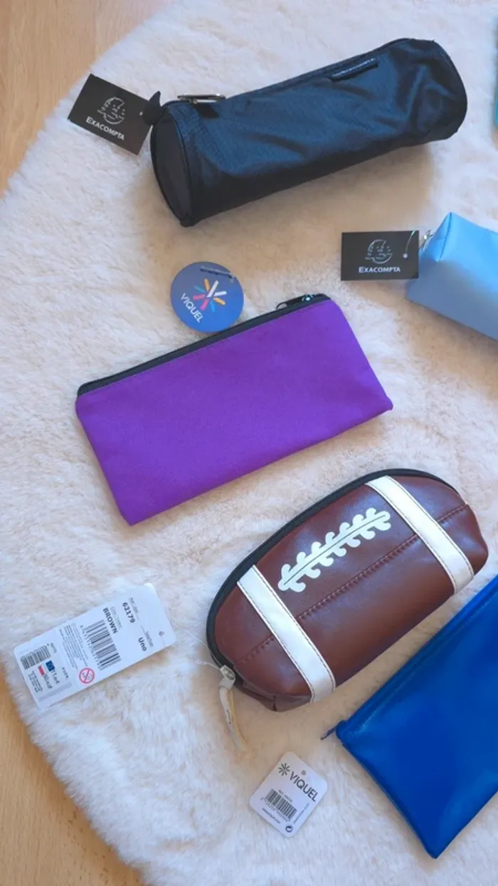 Lot de 10 trousse neuve et étiqueté - photo numéro 2