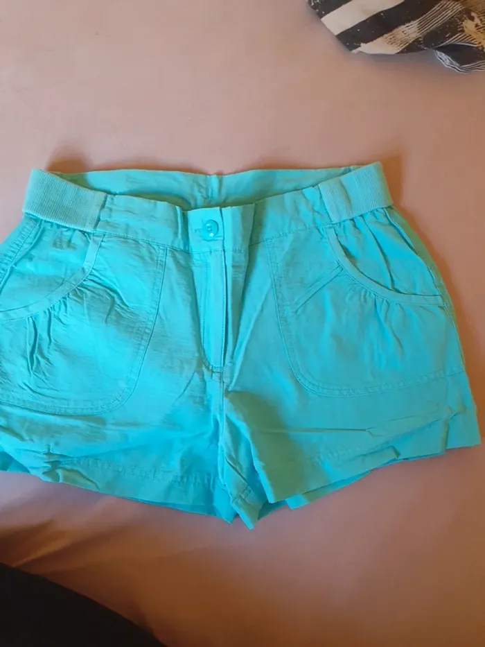 Short Domyos 14 ans.