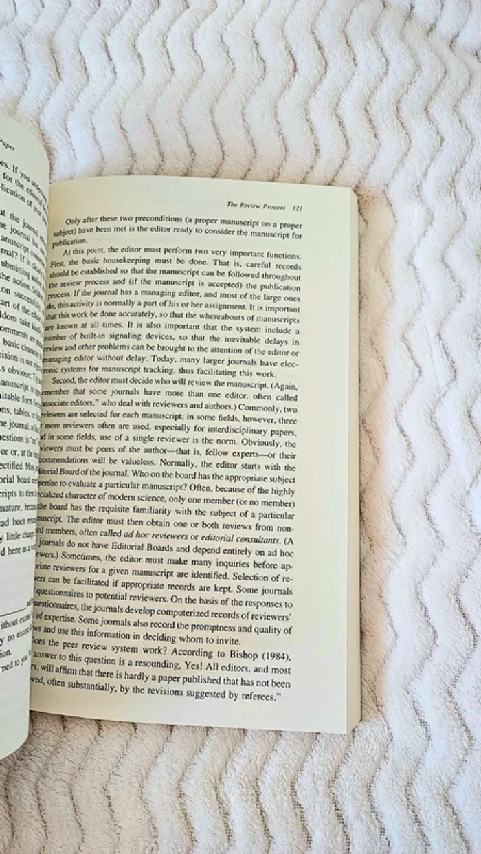 Book livre How to write and publish a scientific paper - photo numéro 2