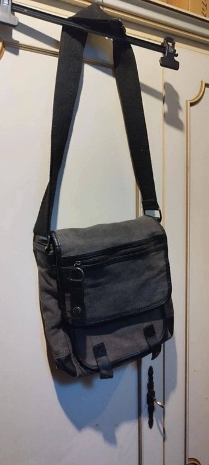 Sac a bandoulière