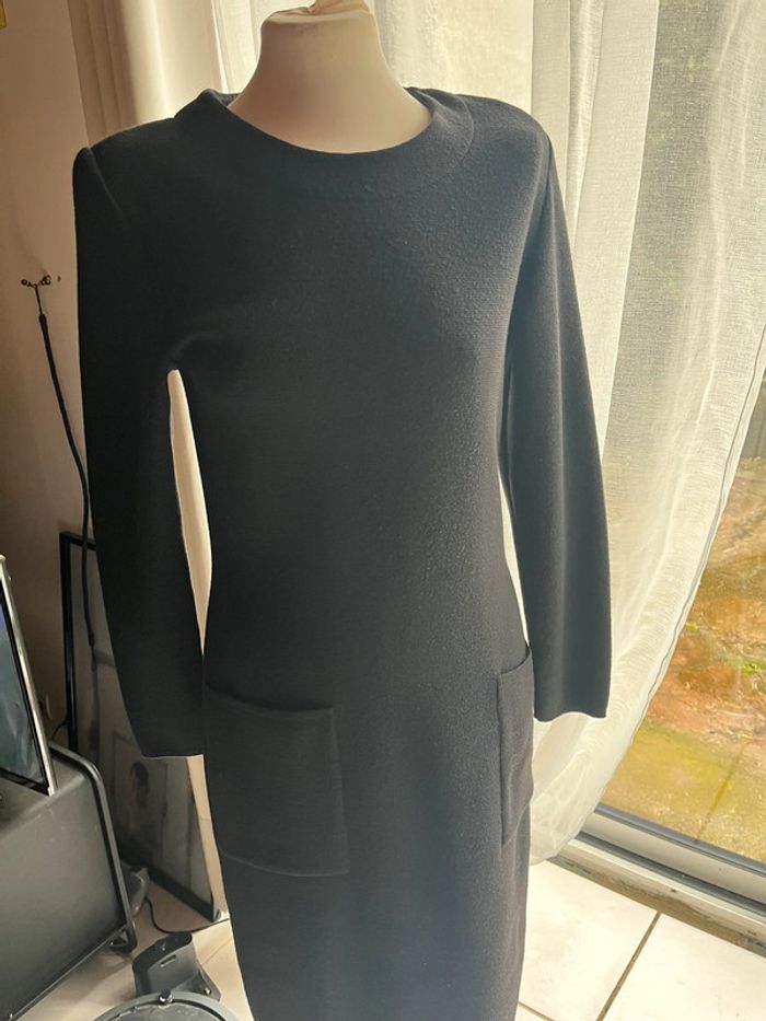 Robe en laine Yves saint Laurent variations 38 - photo numéro 2