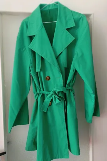 Veste trench verte vintage boutons dorés