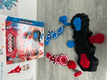 Totem infernal xtreme duel jeu toupie