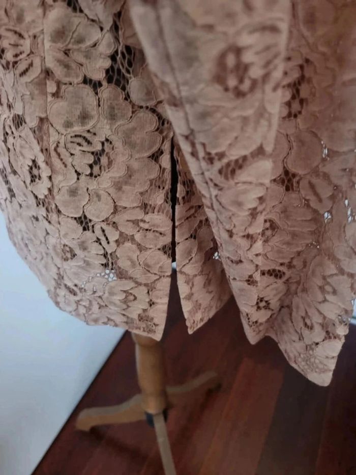 Veste en dentelle Un Jour Ailleurs neuve - photo numéro 9