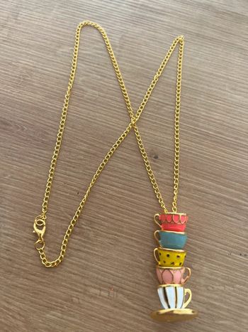 Collier tasses