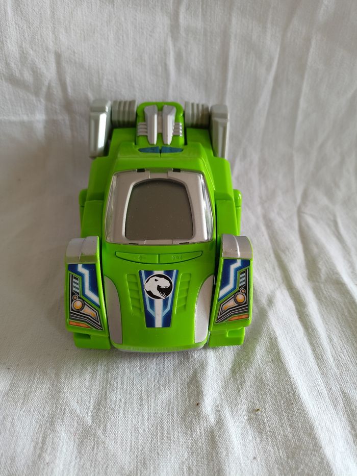 Voiture Switch and go fonctionne VTech