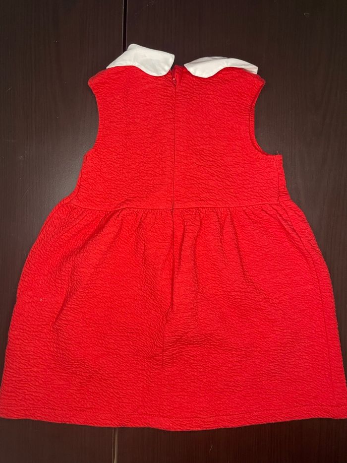 Robe bebe rouge Kiabi 12mois - photo numéro 3