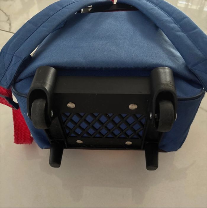 Cartable à roulettes - photo numéro 4