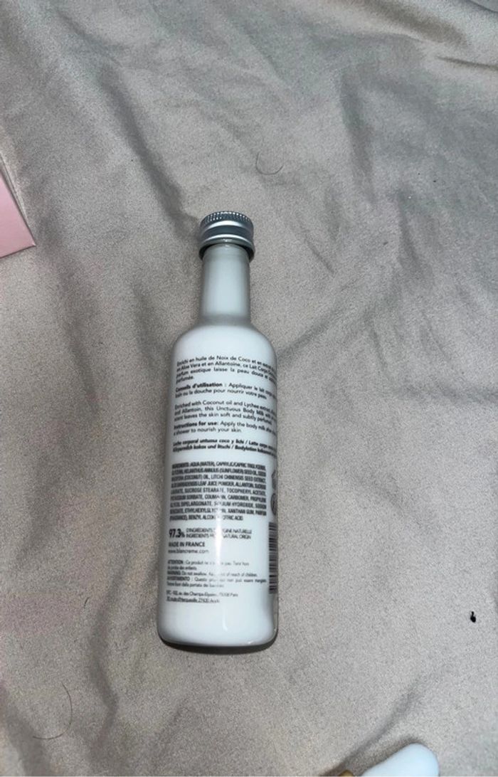 Lait pour le corps blancreme neuf - photo numéro 2
