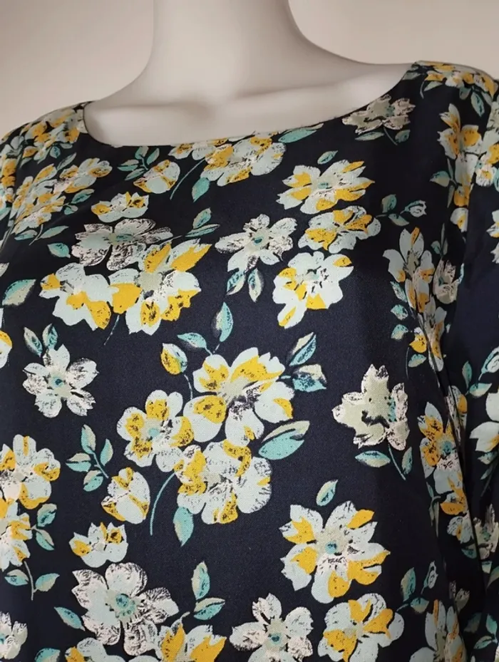 Robe en soie taille 40 Essentiel Antwerp - photo numéro 3