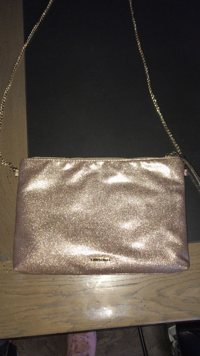 Pochette dorée Moa chaîne - photo numéro 2