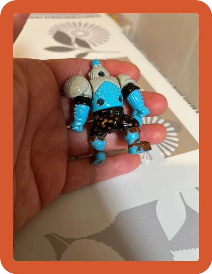 Space alien micro machine - photo numéro 3
