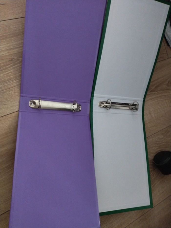 Lot de 2 petits classeurs - photo numéro 2