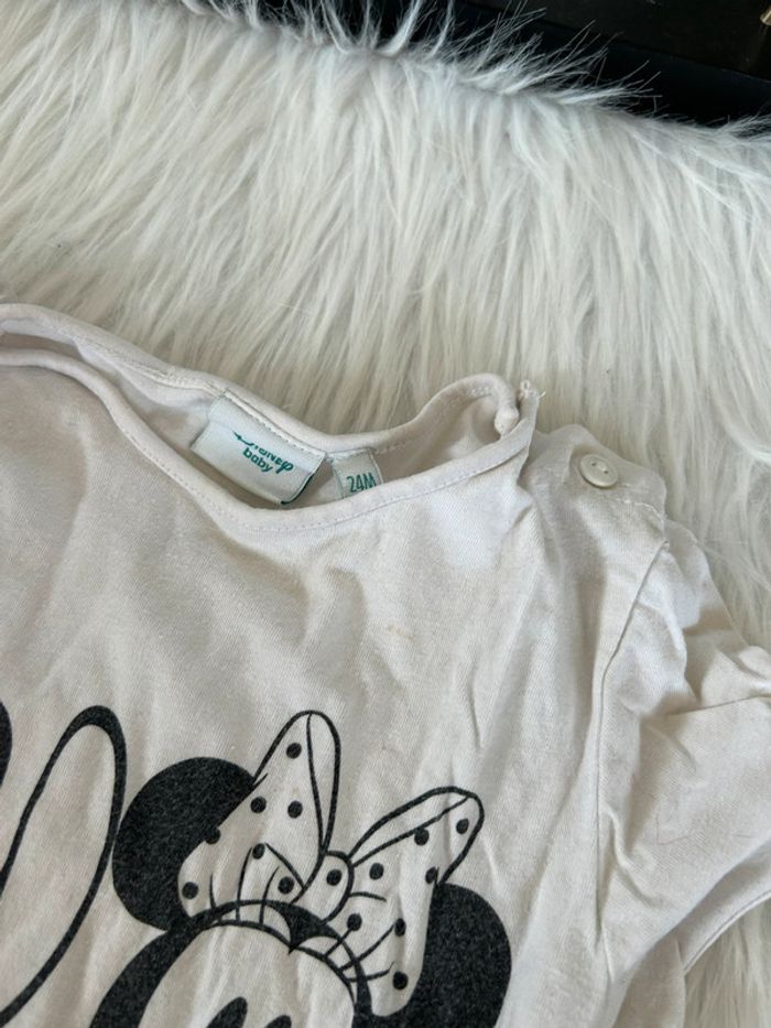Tee shirt minnie été 🥰 Disney taille 24 mois - photo numéro 2