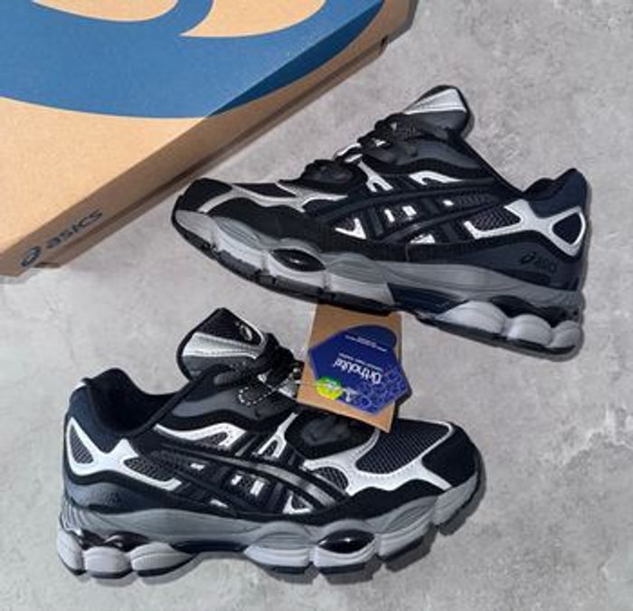 Asics gel nyc noir gris 31 - photo numéro 1