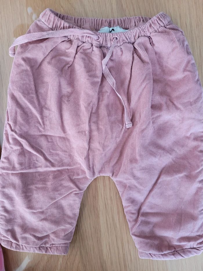 Lot pantalons 3mois - photo numéro 3