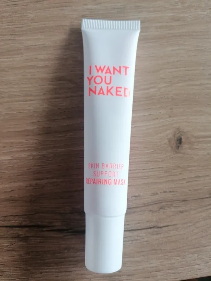 Lot maquillage et masque visage #Vêtements_femmes_krocaro - photo numéro 7