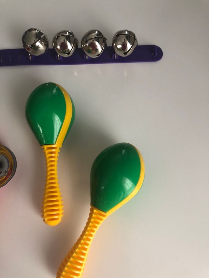 Lot set musique castagnette assemble cloche maracas tambour grelot hand bell  jouet activé educatif - photo numéro 3