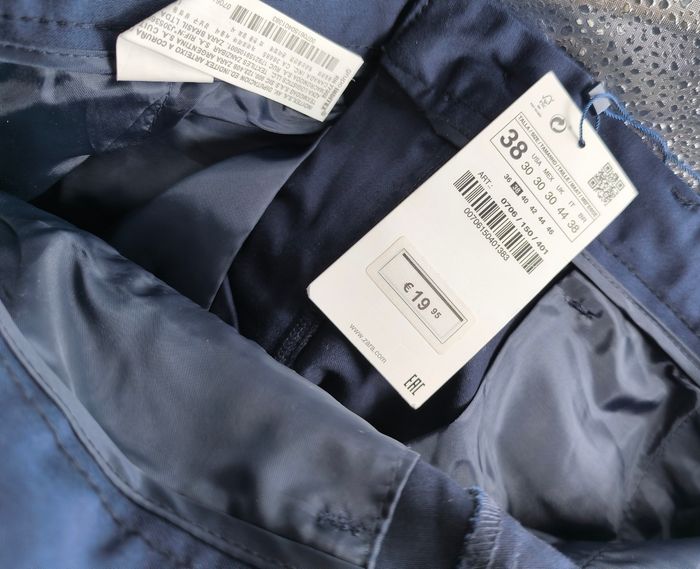 Pantalon Zara avec étiquette - photo numéro 4
