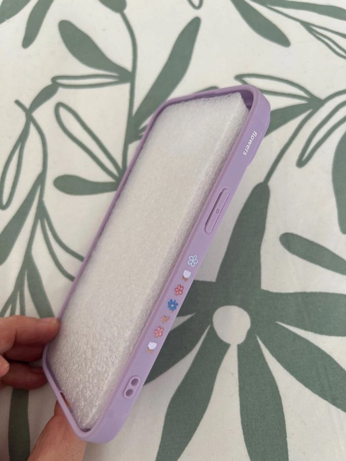 Coque iPhone 14 - photo numéro 2