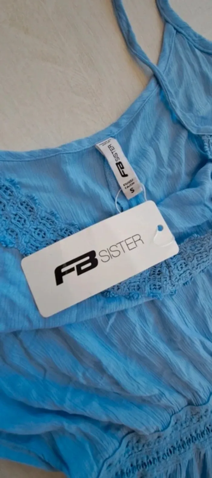 Combishort FB Sister - taille S - Neuve étiquette - style bohème - épaules dénudées - photo numéro 3