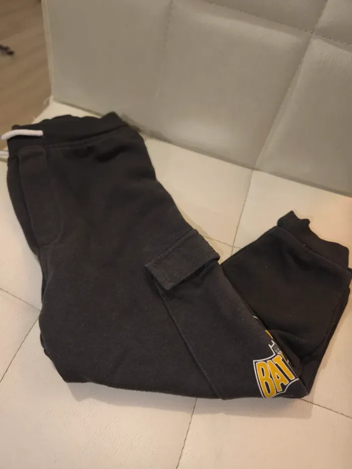 Lot 2 joggings cargo - photo numéro 2