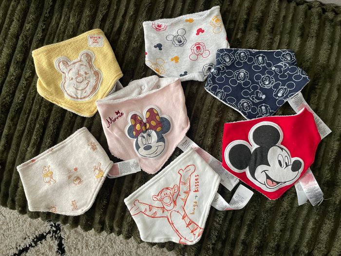 Lots de bavoirs Disney
