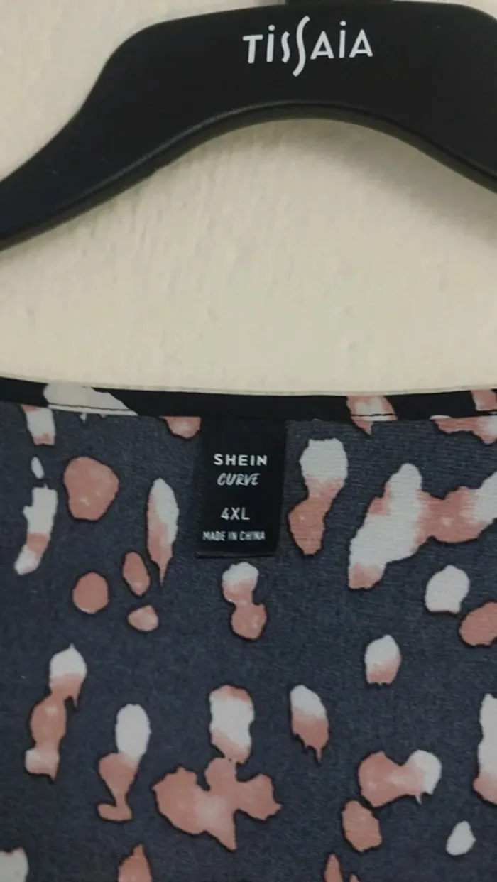 Robe tachetée - shein - taille 52 - photo numéro 4