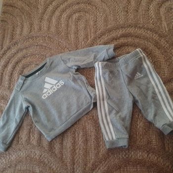 Ensemble adidas 3-6 mois