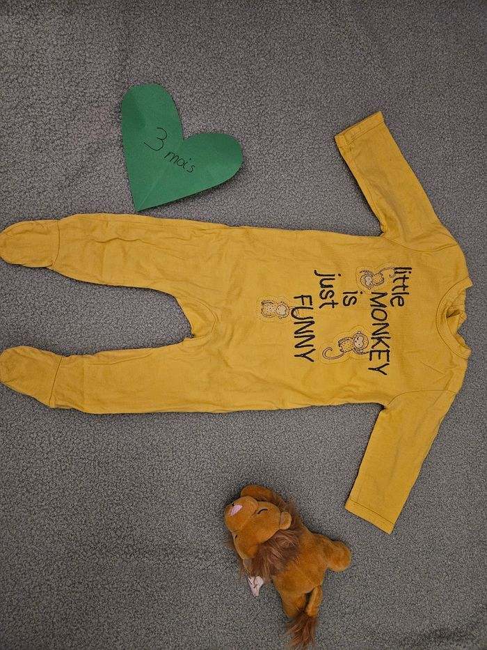 Pyjama 3 mois lot - photo numéro 8