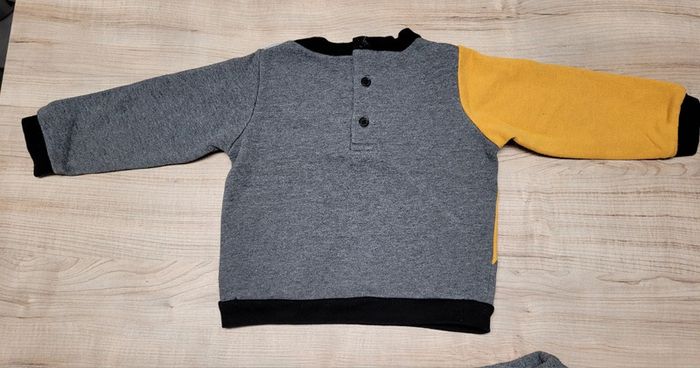 Ensemble de sport 23 mois - photo numéro 3