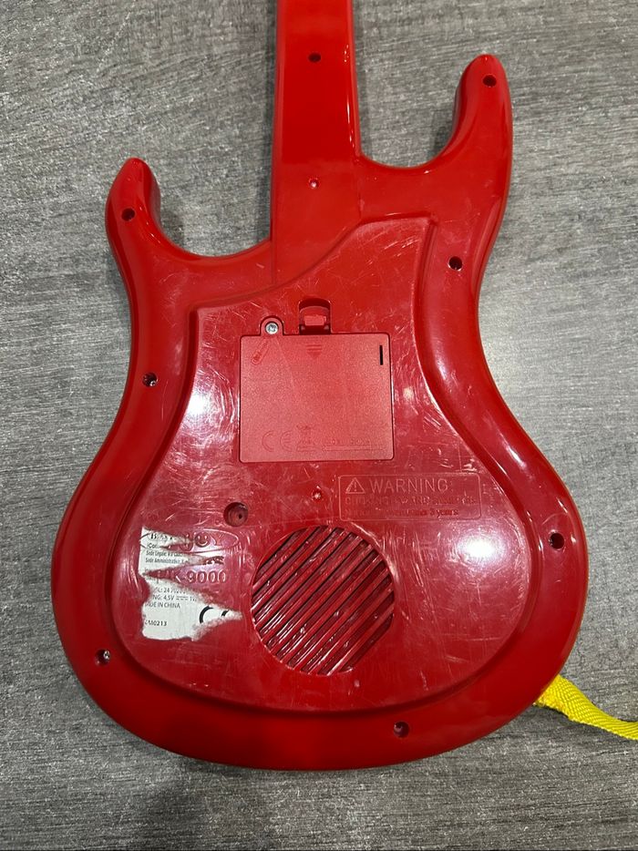 Guitare enfant - photo numéro 8