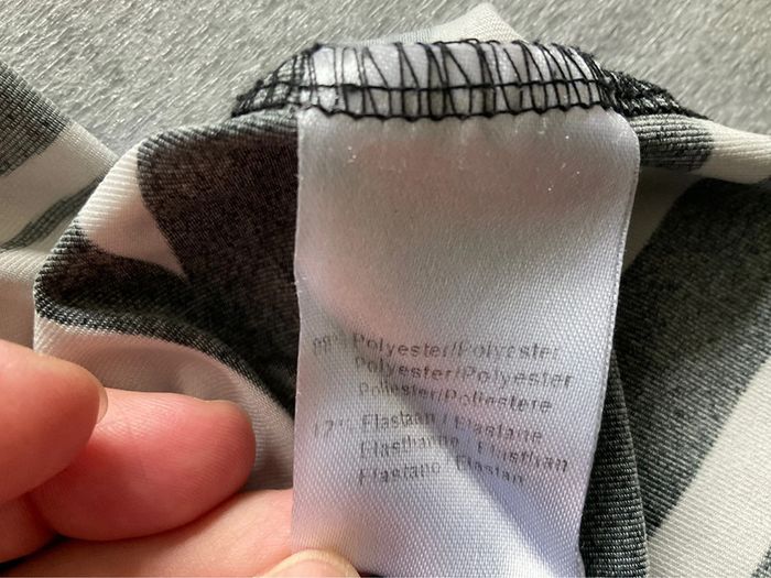 Robe noir et blanche MS Mode - photo numéro 7