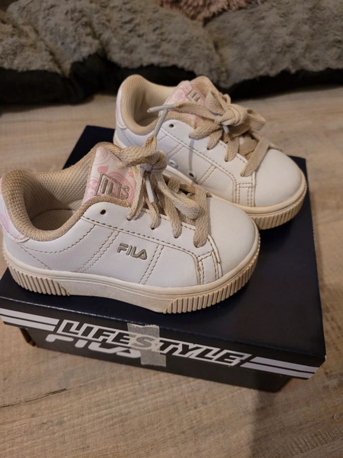 Baskets fila - photo numéro 2